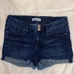 Candie’s Jean shorts